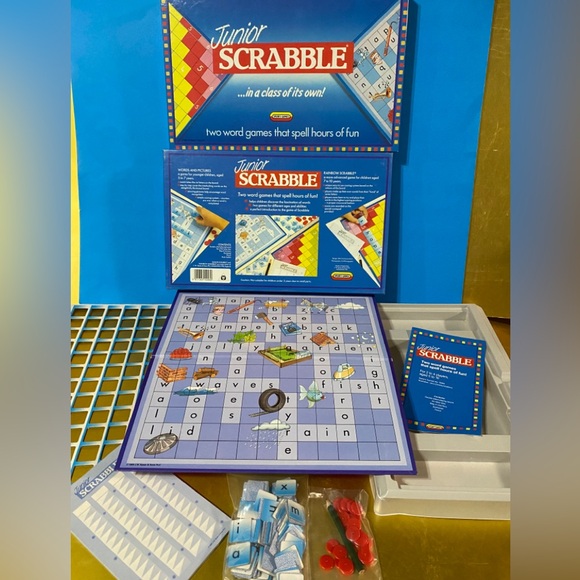 JUNIOR SCRABBLE VTG 1989 2 WORD GAMES RAINBOW & WORDS & PICTURES SCRABBLE GAME - Picture 2 of 14